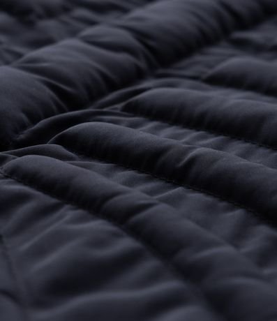 Campera Puffer con Textura de Esqueleto 7