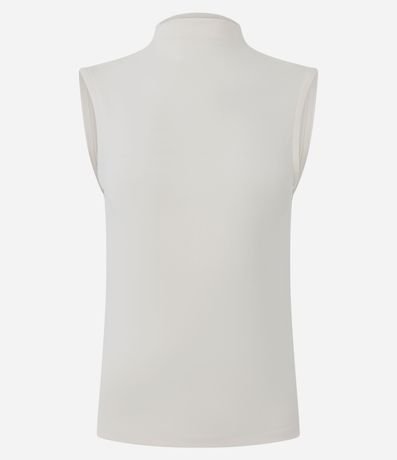 Blusa Regular de Modal con Cuello Alto 4
