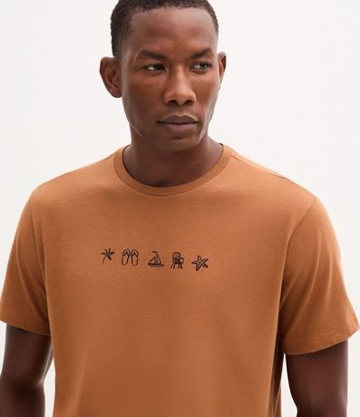 Remera en Algodón con Estampado de Íconos Playeros 3