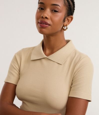 Blusa Polo en Rib con Manga Corta 3