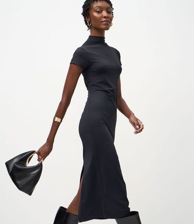 Vestido Tubito Básico con Cuello Alto y Encaje Trasero 4