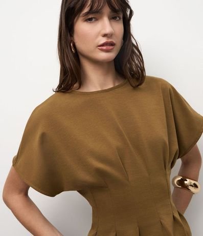Blusa Peplum Estructurada con Pliegues Delanteros 3