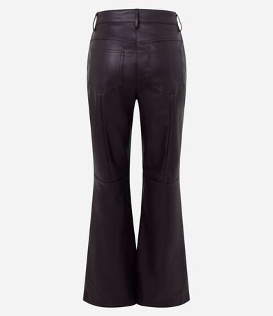 Pantalón Flare en PU con Five Pockets Estructurados 6