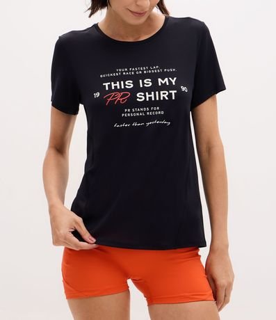 Remera Deportiva Regular con Tecnologia Dry y Estampado Lettering 2