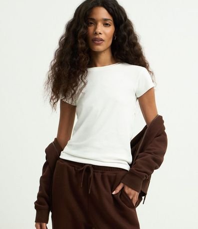 Blusa Básica Ajustada en Algodón con Cuello Redondo