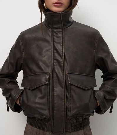 Campera en PU con Cuello Alto y El�stico en el Ruedo 5
