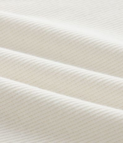 Remera Infantil Slim con Estampa de Hello Kitty – Talle 5 a 14 años 3