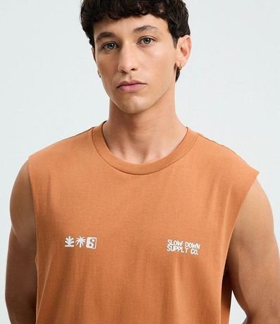 Remera Sin Mangas en Algodón con Estampas Gráficas 5