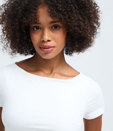Blusa Manga Corta con Escote Canoa 3
