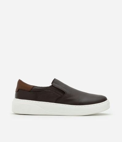 Championes Slip On en Cuero con Recortes