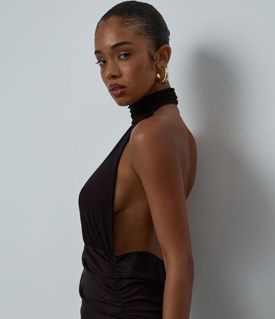 Vestido Midi Halter en Tule con Escote Traspasado 3