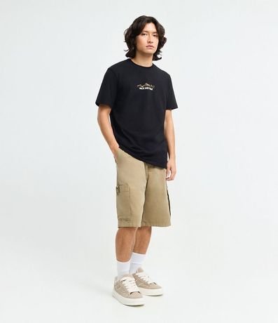 Remera en Media Malla Manga Corta con Lettering Wild and Free 2