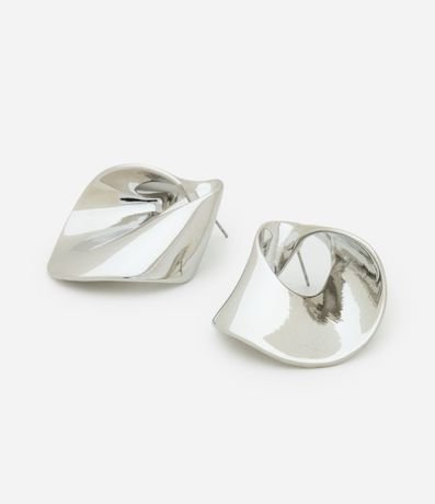 Caravana Escultural Cutout en Metal