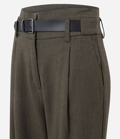 Pantalón Recto Texturizada con Cinturón 6