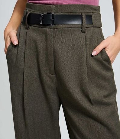 Pantalón Recto Texturizada con Cinturón 3