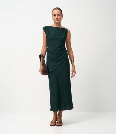 Blusa en Crepé con Adorno en el Hombro y Ruedo Asimétrico 2