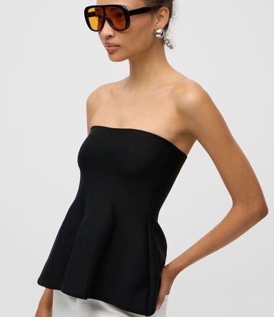 Blusa sin Breteles en Punto con Peplum en el Ruedo 3