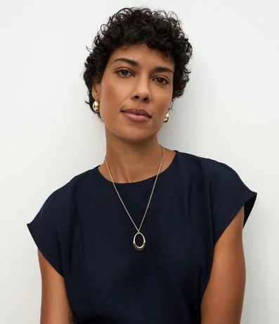 Blusa Manga Corta en Crepé con Bajo Peplum 4