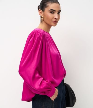 Blusa Amplia Satinada con Franzidos y Hombreras 4