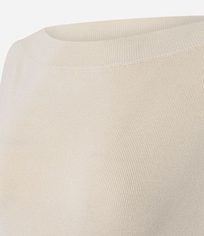 Blusa en Punto con Hombro Caído y Ruedo Asimétrico 6