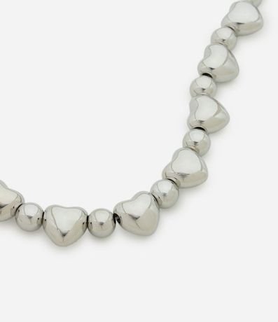 Collar Corto Corazones Bold en Metal 2