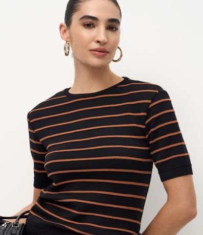 Blusa Manga Corta en Punto con Estampa Rayada 3