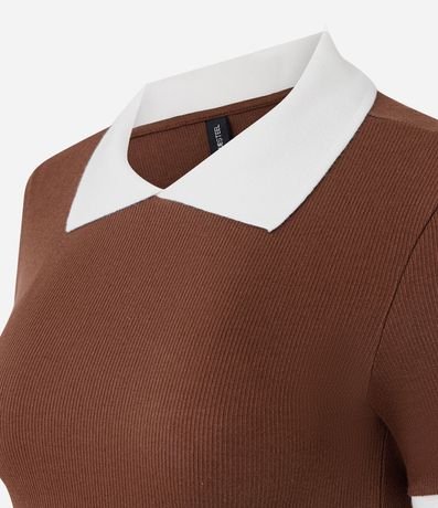 Vestido Corto en Rib con Cuello Polo 5