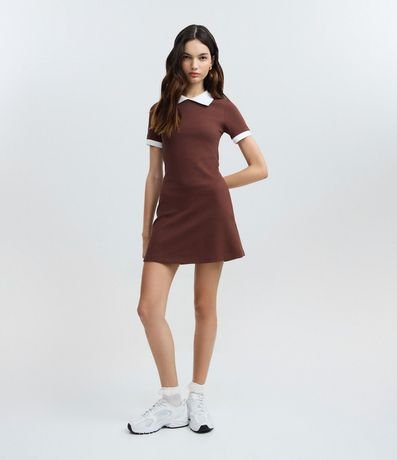 Vestido Corto en Rib con Cuello Polo 2