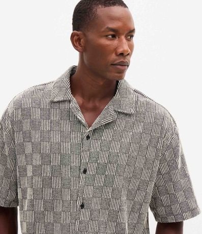 Camisa Boxy en Tejido Texturizado con Cuello Bowling 3