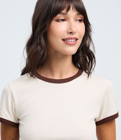 Blusa Baby Look con Mangas y Cuello Contrastantes 3