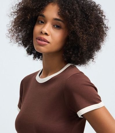 Blusa Baby Look con Mangas y Cuello Contrastantes 3