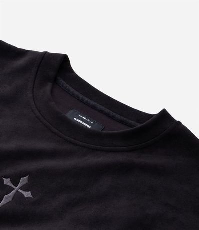 Remera Oversized en Gamuza con Bordado de Cruz Al Frente 10