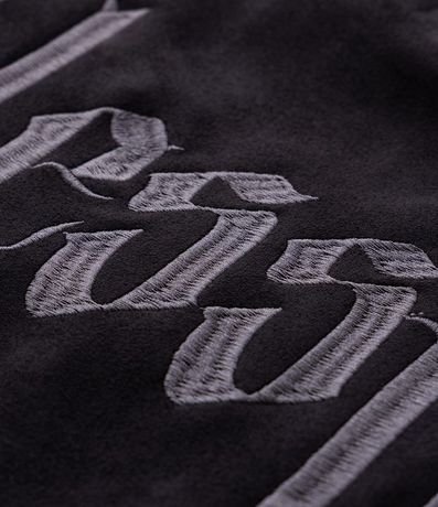 Remera Oversized en Gamuza con Bordado de Cruz Al Frente 11
