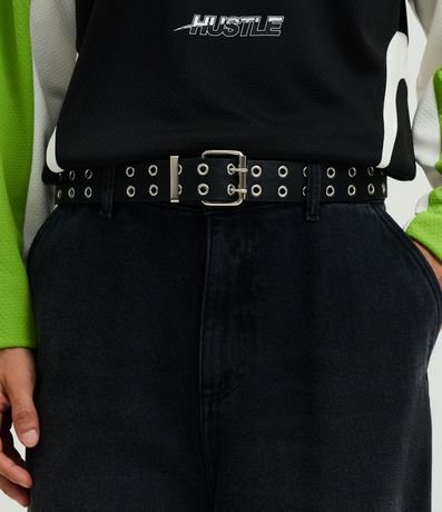 Cinturón en PU Liso con Ojale Estilo Punk