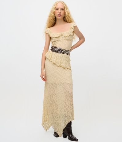 Blusa en Encaje Texturizada con Escote Cuadrado y Volados 2