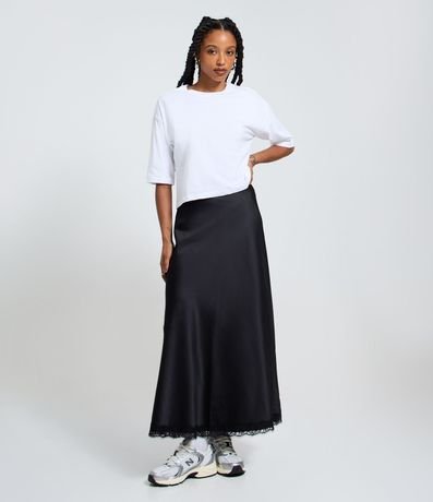 Pollera New Midi en Satén con Encaje en el Ruedo