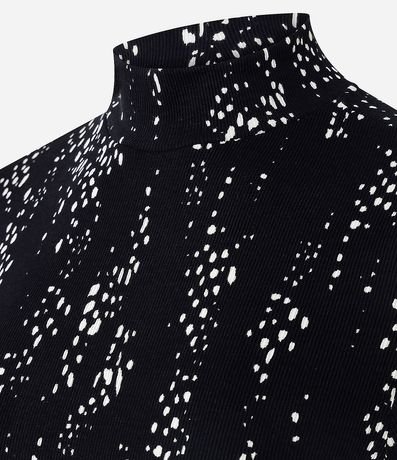 Blusa en Rib con Cuello Ajustada y Estampa Abstracta 5