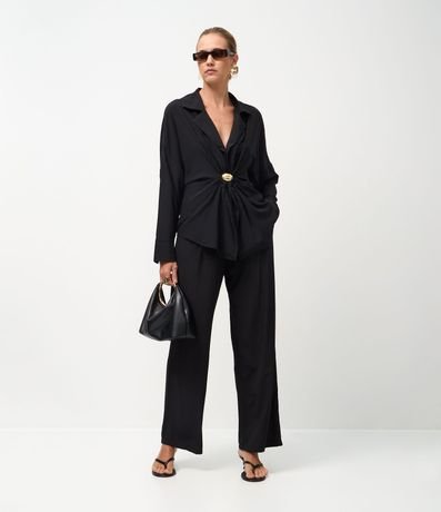 Camisa Amplia Satinada con Adorno Central 2