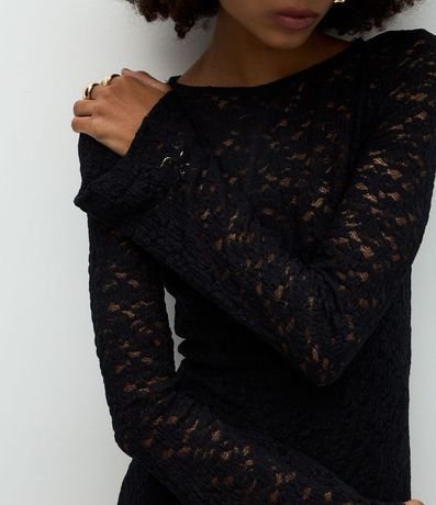 Vestido Largo en Encaje con Manga Larga 4