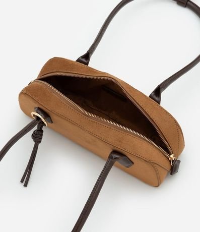 Cartera Shoulder Pequena en Gamuza con Asas Estructuradas 7