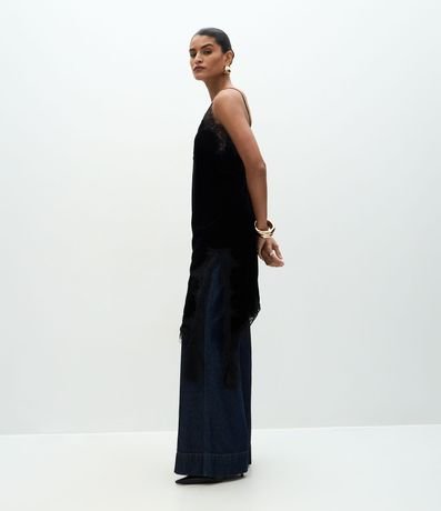 Vestido Corto en Terciopelo con Encaje y Punta 4