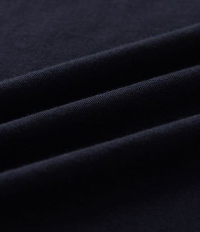 Remera Relaxed en Algodón con Estampado Tribal Chaos 7