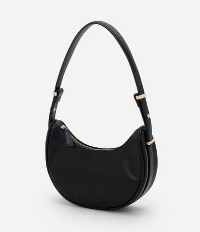 Bolso Baguette Media Luna con Detalles en Metal en la Correa 3
