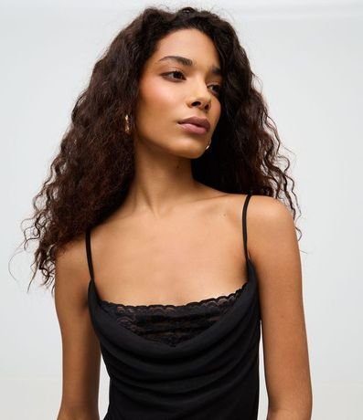 Vestido Midi en Tule con Encaje y Escote Degagê 2
