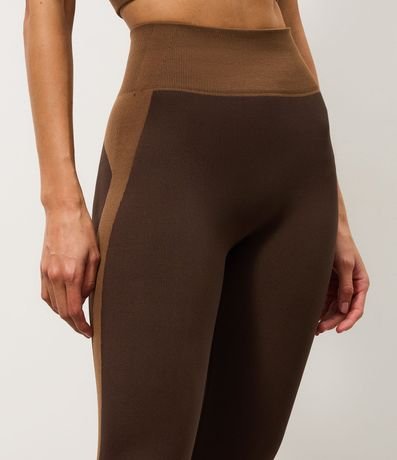 Pantalón Legging Deportiva en Microfibra con detalle Contrastante 3