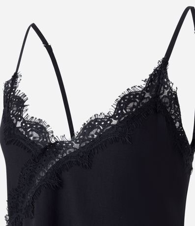 Blusa sin Manga en Viscosa con Encaje y Bajo Asimétrica 2