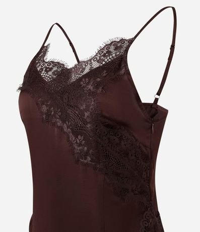 Vestido en Satén con Detalles en Encaje 6