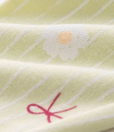 Conjunto Infantil con Estampado Floral y Bordados – Talle RN a 18 Meses 8