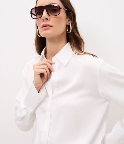 Camisa Satinada con Cuello Clásico 3