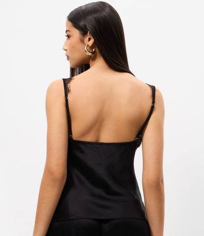 Blusa de Bretel Fino en Satén con Encaje en Asas y Escote Corazón 4